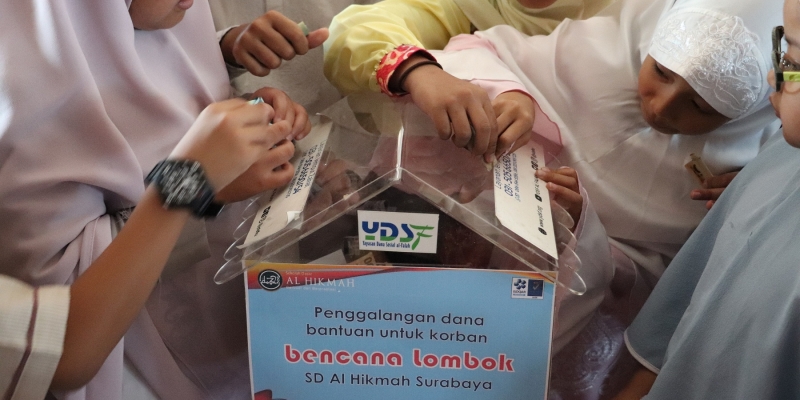SD Al-Hikmah Peringati Tahun Baru Islam dan Galang Donasi untuk Lombok 