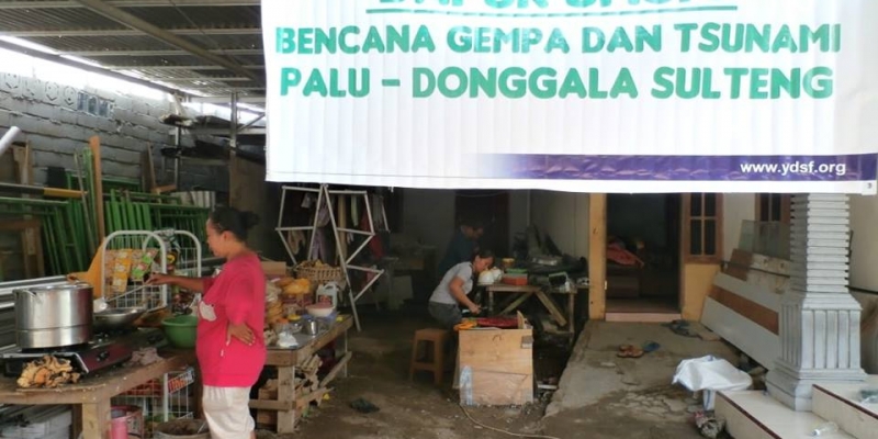 Dapur Umum YDSF terus Mengepul di Palu