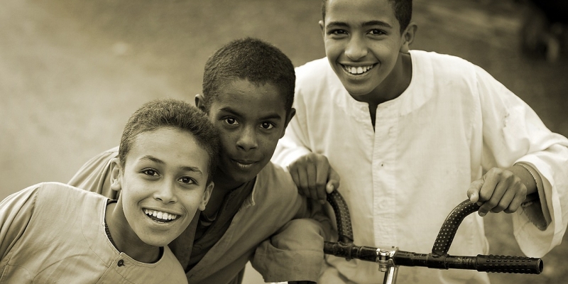 Parenting Islami: Cara Mendidik Anak Agar Bahagia | YDSF