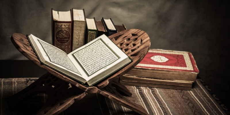 Al-Qur’an Sebagai Petunjuk Hidup yang Benar | YDSF