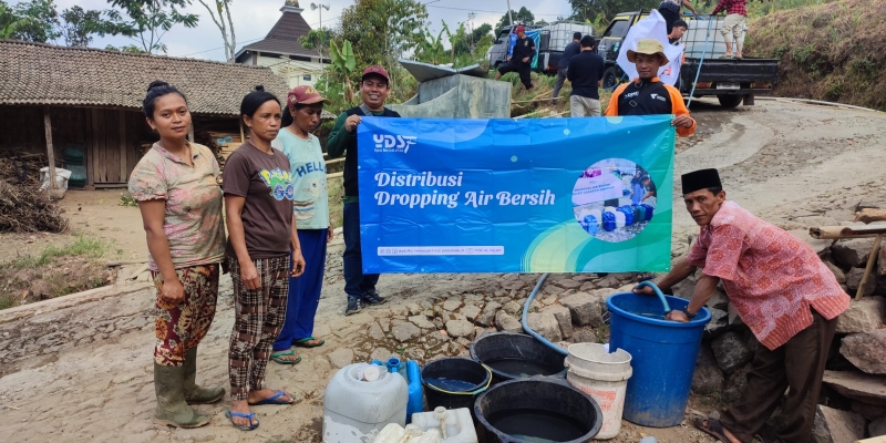 YDSF Lakukan Dropping Air Bersih di Tuban dan Semarang