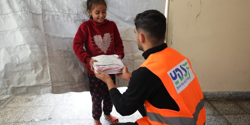 Bantuan Makanan YDSF untuk Kamp Pengungsian Deir al-Balah Palestina
