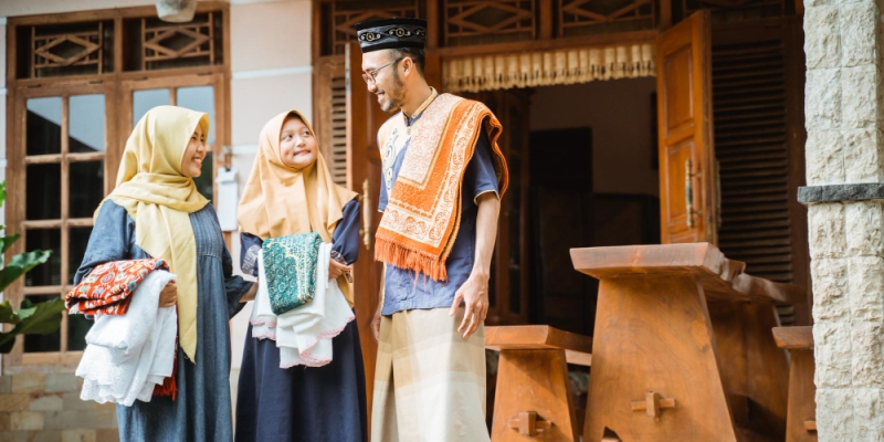 7 Sunah yang Dianjurkan Saat Idulfitri | YDSF