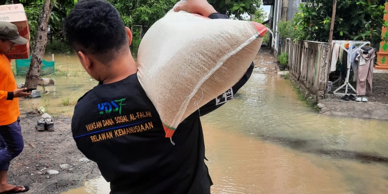 Peduli Banjir Demak & Grobogan, Jawa Tengah | YDSF